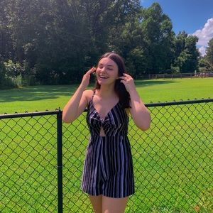 Meet your Posher, Niki